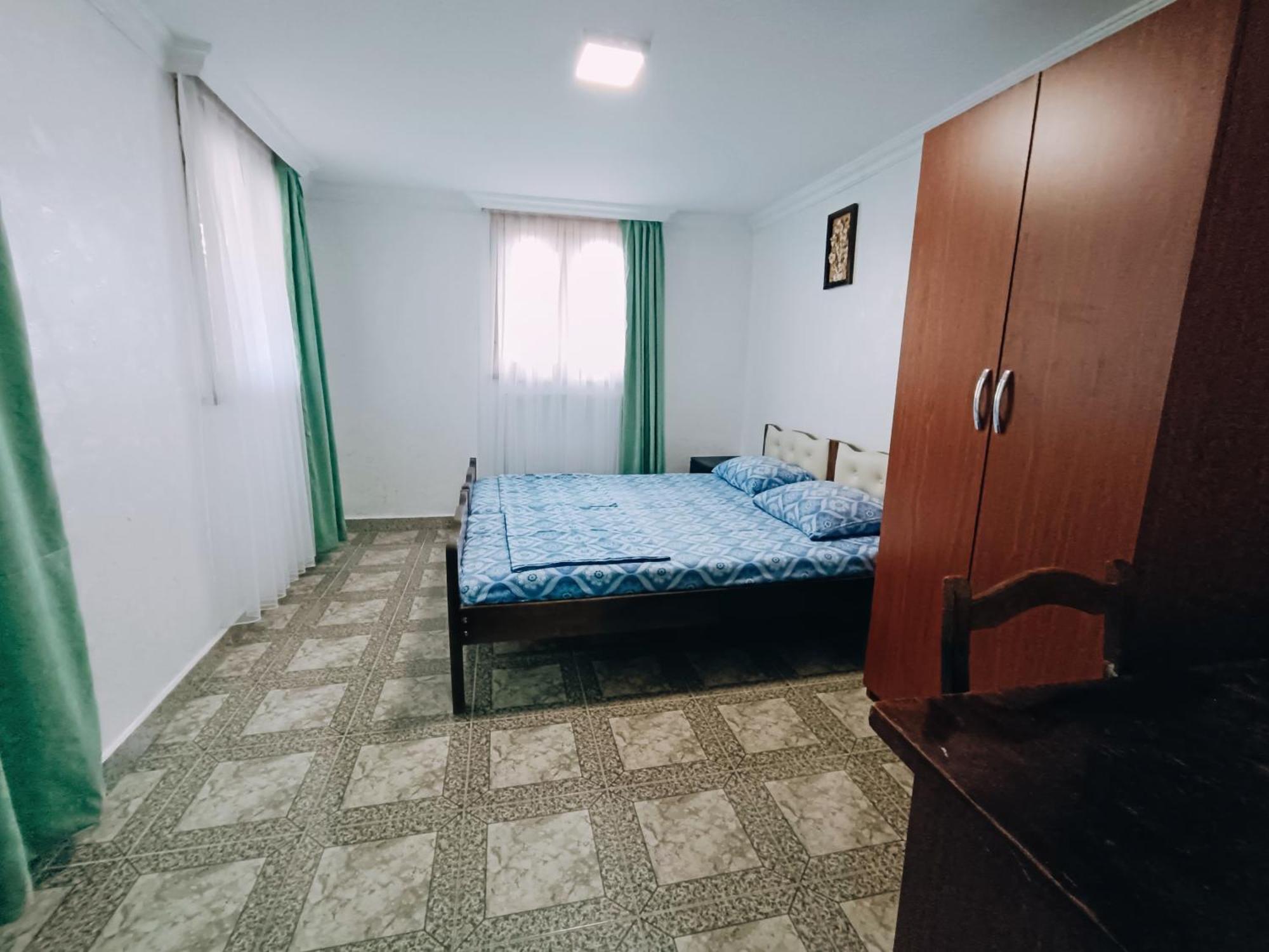 Guesthouse Mery Kobuleti Exterior foto