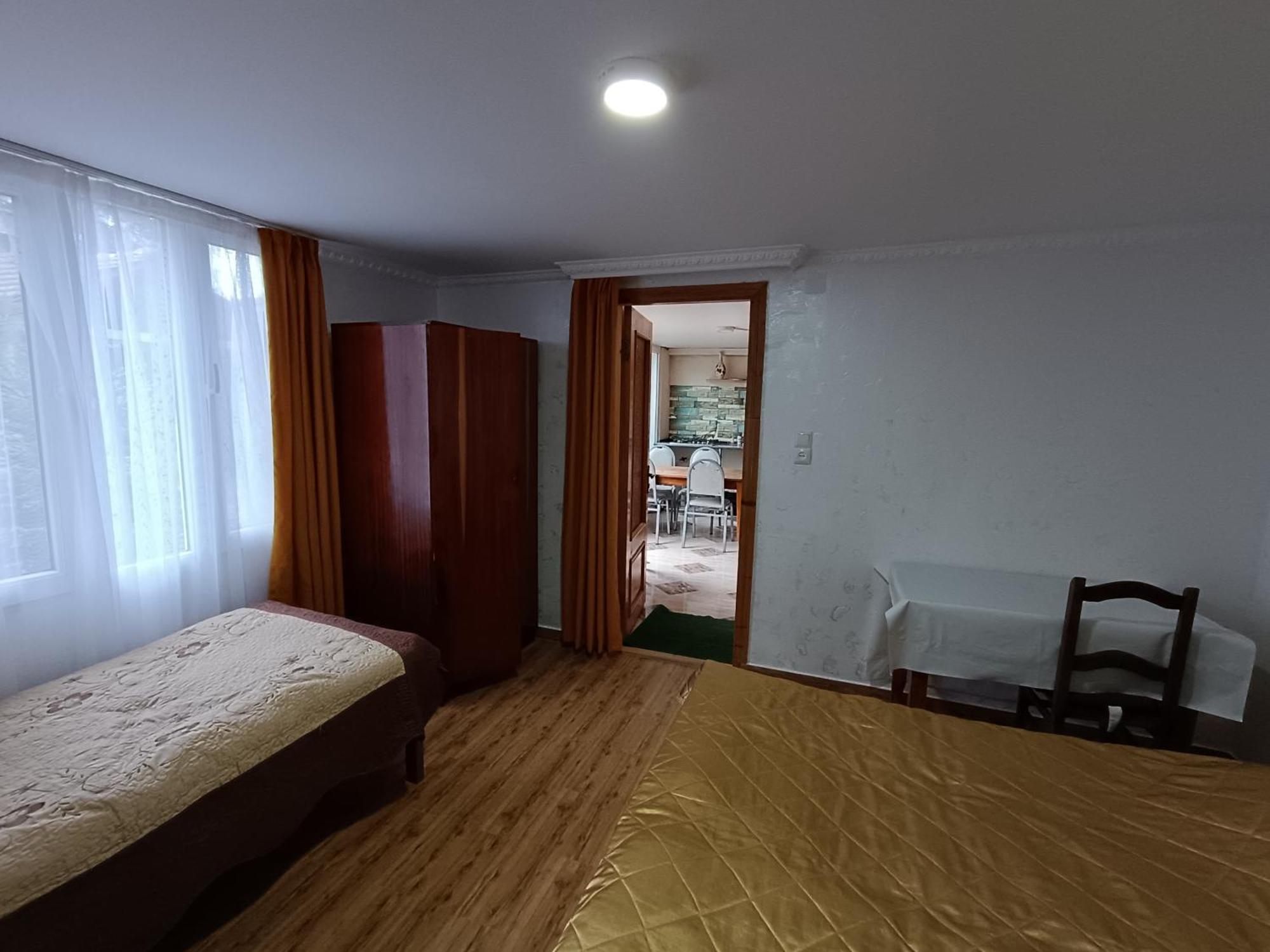 Guesthouse Mery Kobuleti Exterior foto